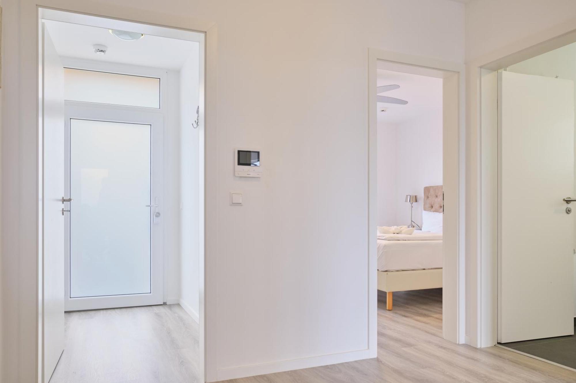 H24 Factory Apartments Wolfsburg Bagian luar foto